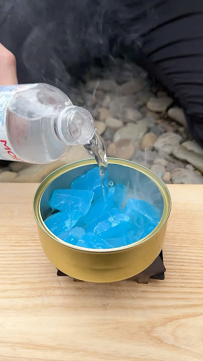 ✅ The guy shows SURVIVAL skills in the wilderness 💦 #camping #survival #bushcraft #outdoors