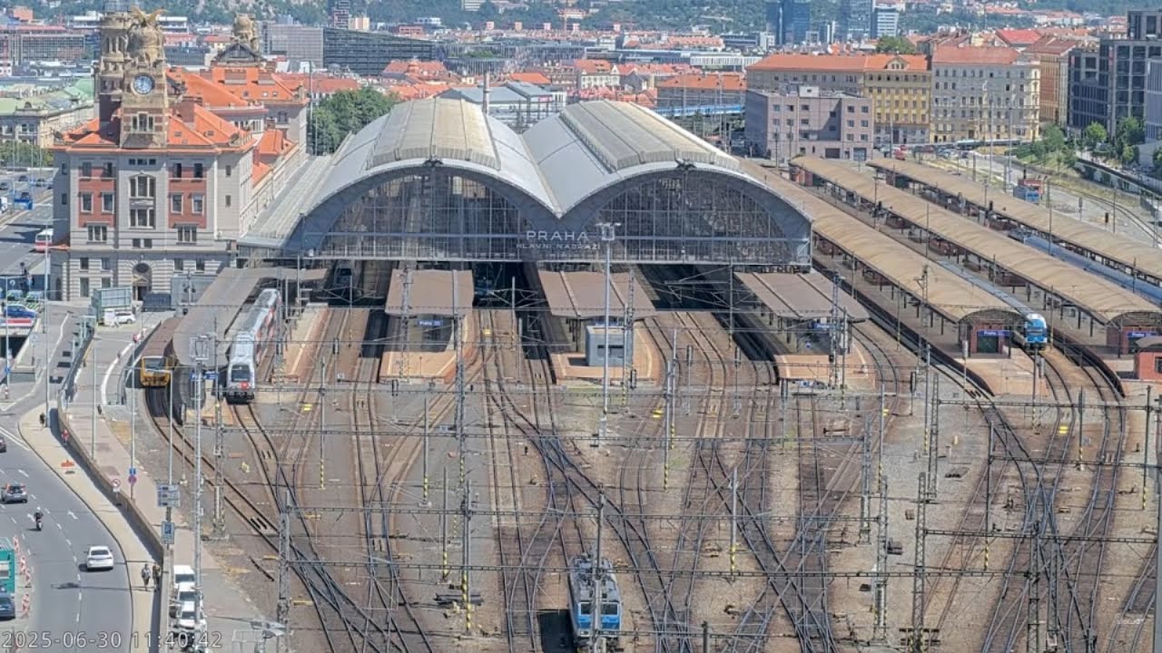 Hlášení Praha hlavní nádraží - EC 279 do stanice Budapest-Keleti pályaudvar, 30.6.2025 [INISS 2]