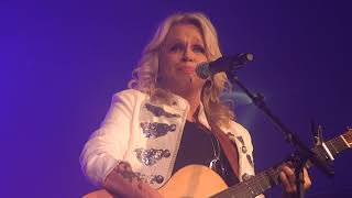 Beccy Cole & The Sisters Of Twang -  I See You Now