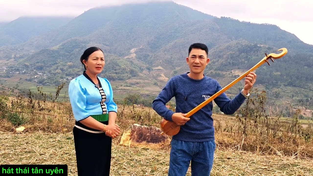 Sự kết hợp rất hay của chị tình & anh xanh 