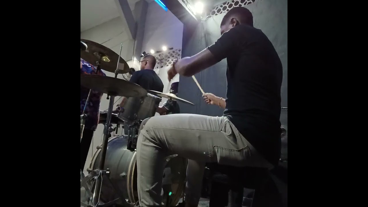 Allan Peraltaa | Bøa Partɛ | #drummer #drumcover #drumcam #music #gospel  #worship #viral #tiktok 
