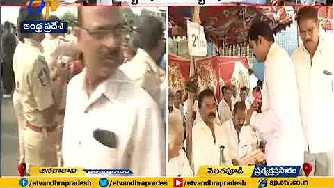 Farmers continue protest | Live From Velagapudi