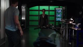 Arrow: S5E3 - Lyla Tells Oliver To Break Diggle Out Of Prison