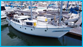 This WEIRD & AFFORDABLE Boat Could Take You ANYWHERE [Full Tour] Learning the Lines