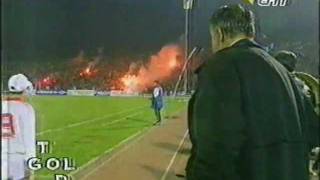 fk sarajevo - FK ŽELJEZNIČAR 1-1 (1998, The Maniacs, ulijetanje u teren)