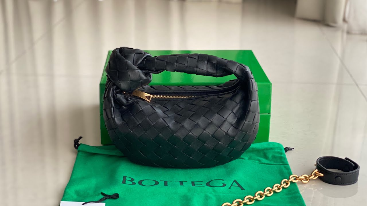 Bottega Veneta The Mini Jodie  Street style bags, Fashion capsule