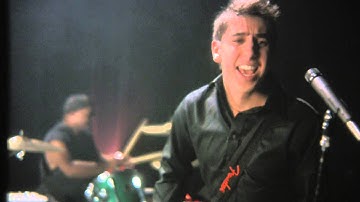 Music Video - Muse - Time is Running Out