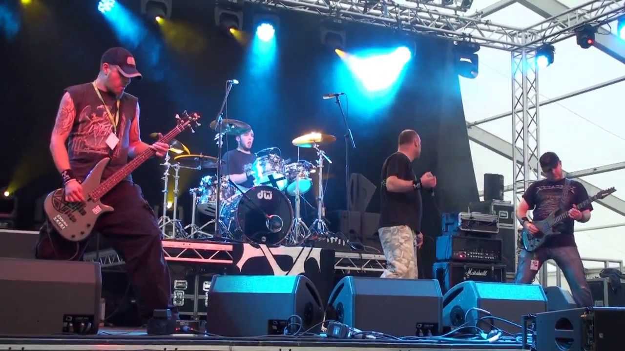 ZOMBIE XTRAS - From Hell - Judgestock Festival 2013.
