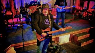 Celebrity Mike Deasy's Solid Rock Cafe - Season 1 Episode 11 Net Worth