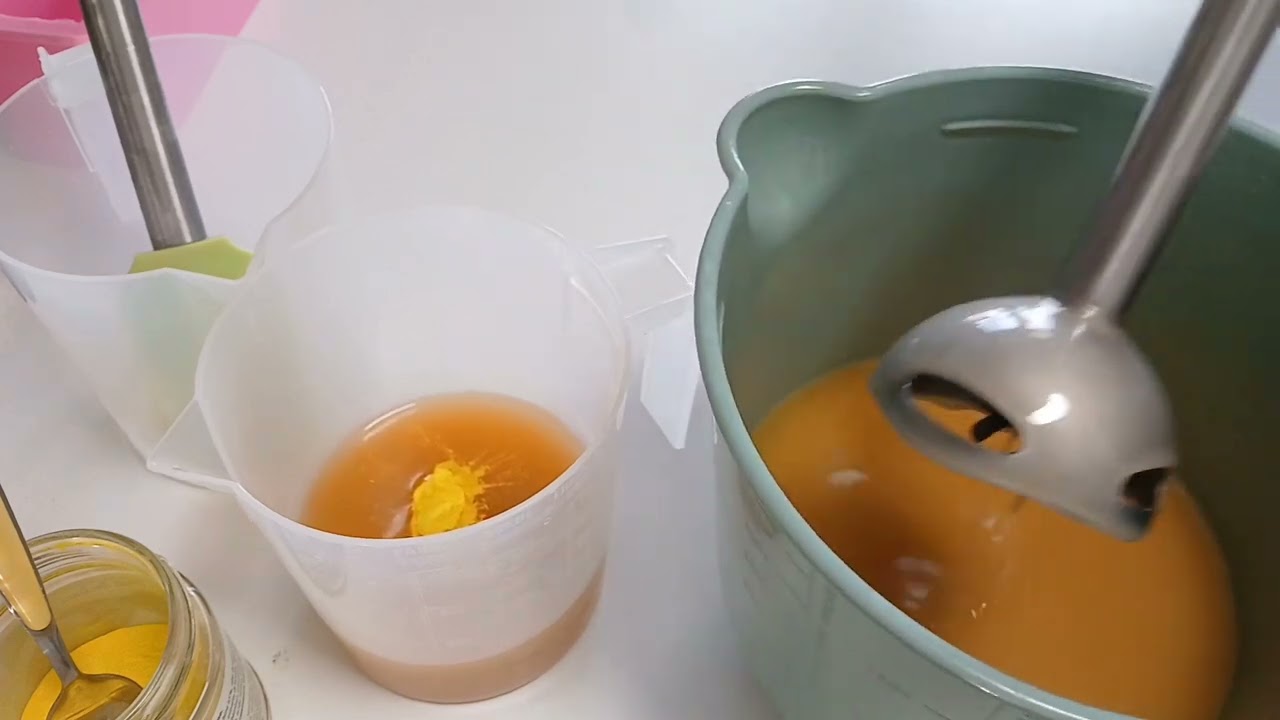 Sapone vortice -on the pot swirl