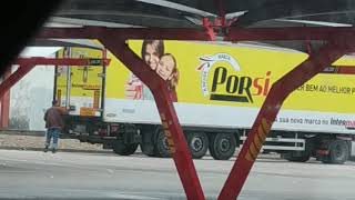 Agosto já é Agosto viva, Intermarché de Pataias, fica entre a Marinha Grande e a Nazaré. August
