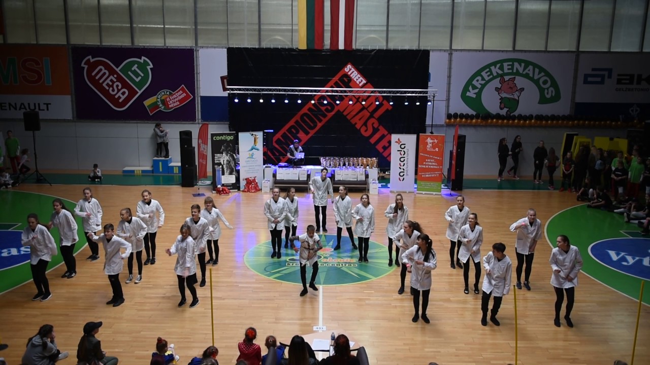 RED JUNIORS | Street dance show formation juniors | STREET ART'17