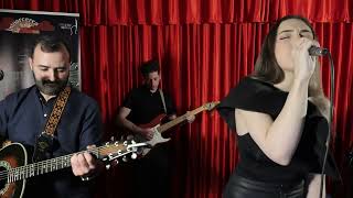 Diana Ivan \u0026 Akusti-k - Relic (live @ Scena, Timișoara)