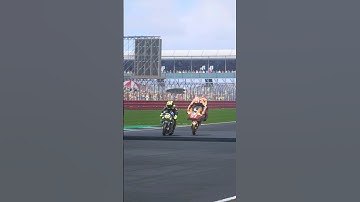 VALENTINO ROSSI VS MARC MARQUEZ STOPPIE #motogp #valentinorossi #marcmarquez #vr46