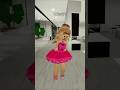 Só pra comprar Robux mãe...