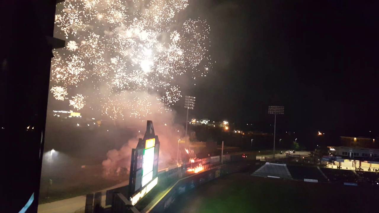 Fireworks From Manchester Nh Hilton Garden Inn After Fisher Cats