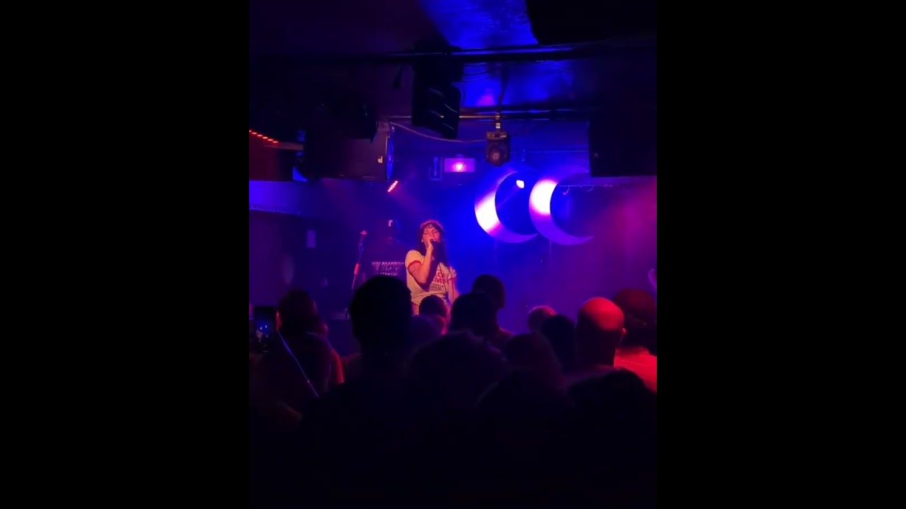 Tonton Camp Claude - Right or Wrong live Lyon #concert #music #indiemusic #indieartist #livemusic #guitar di YouTube Tonton Camp Claude - Right or Wrong live Lyon #concert #music #indiemusic #indieartist #livemusic #guitar di YouTube