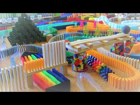 25,000 Dominoes - New Personal Record (Domino Chaos 3)