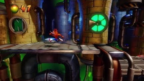 Crash Bandicoot 2 Cortex Strikes Back 100% Walkthrough Spaced Out second gem