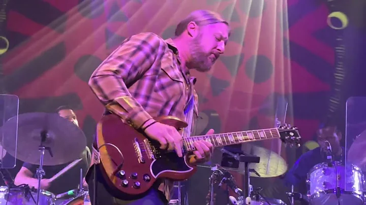 2302242027 Circles Around The Sun