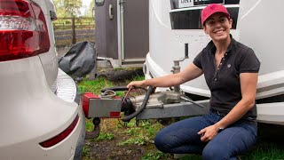 How To Hitch Up Horse Trailer - CORRECTLY!