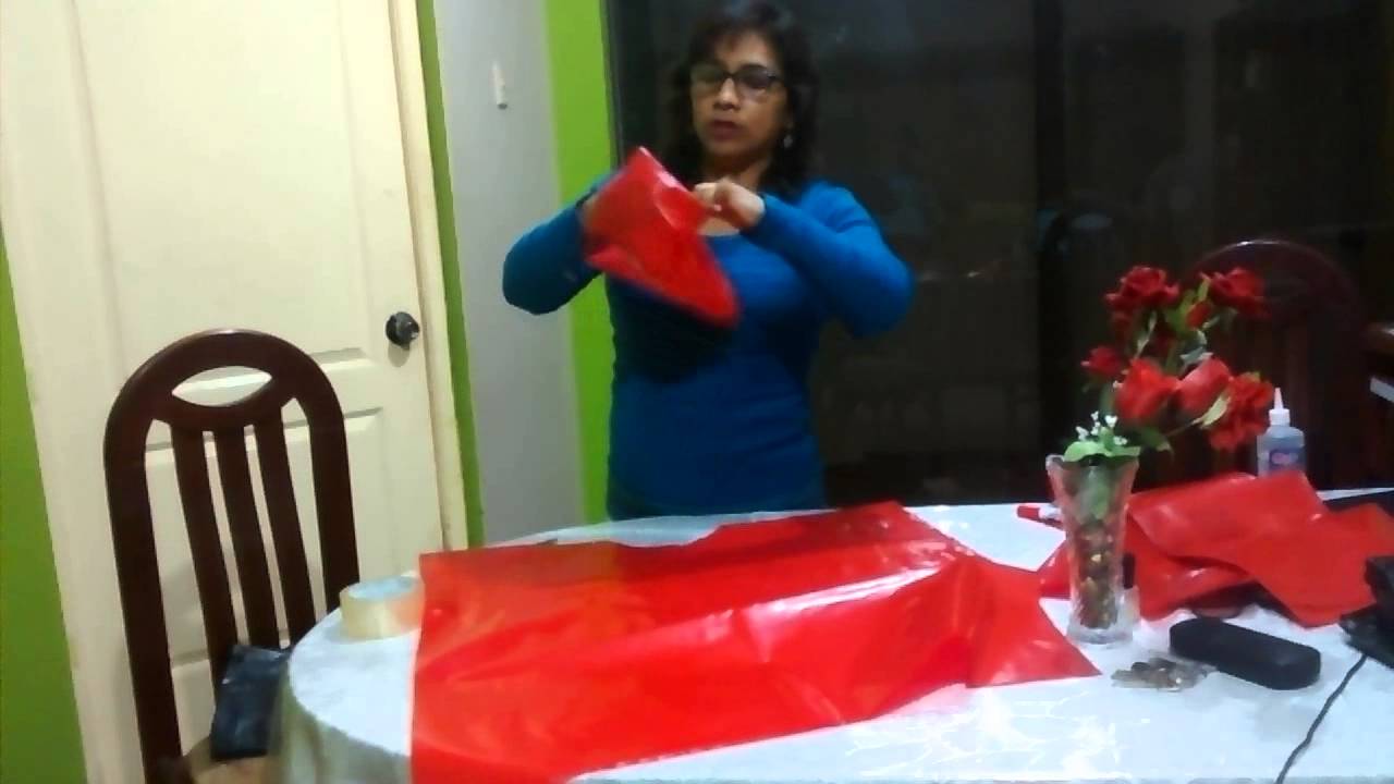 ¿Cómo hacer un poncho para la lluvia?