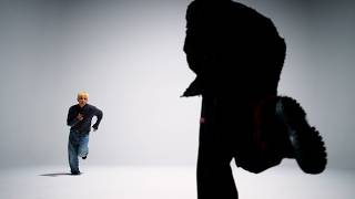 WOW ‘LOW’ M/V