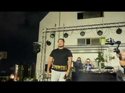 6yi7 今晚我一定要幹死你 live 台中 千嘻年後論