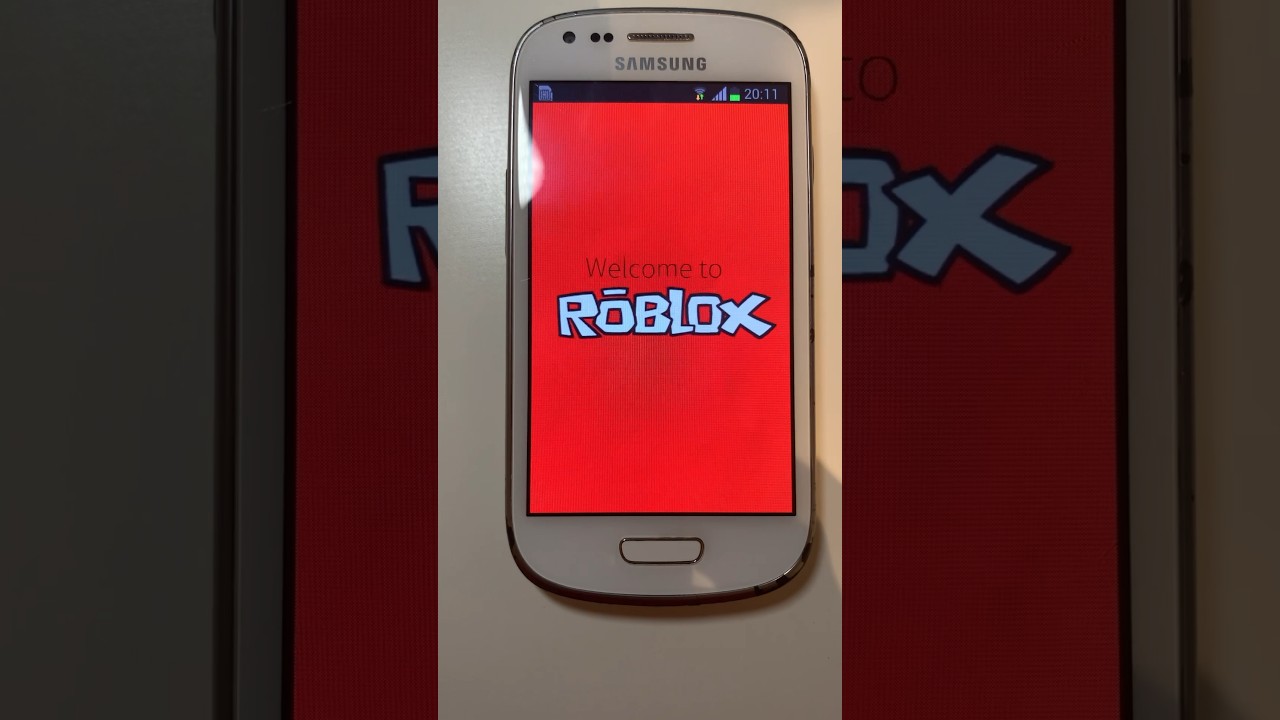 ⁣Old Roblox on Samsung Galaxy S3 mini