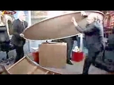 Fight breaks out live in Jordanian TV studio - no comment