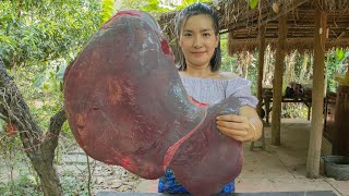 Village Kitchen Secrets: Transforming Fresh Cow's Liver into a Flavorful Masterpiece