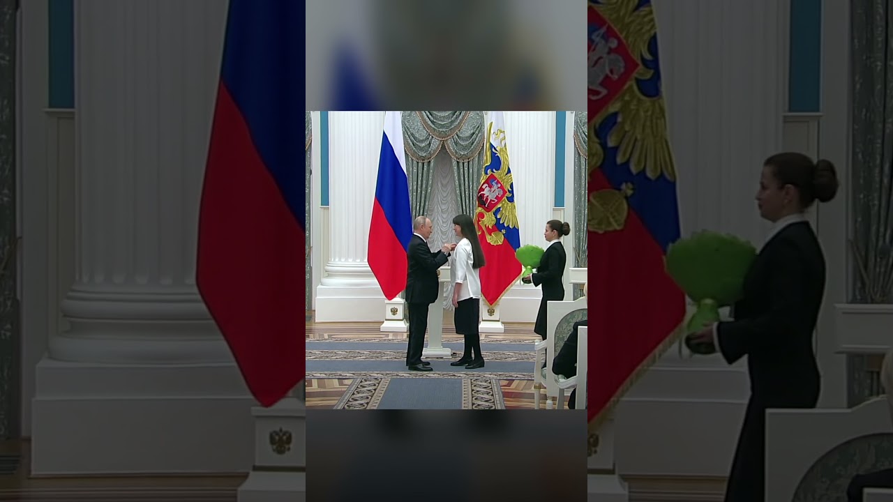 Путин лично наградил выдающихся учёных