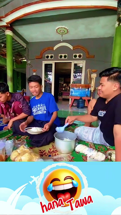 ketika lagi makan bareng