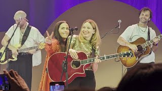 M2M 窈窕美眉《Give A Little Love》The Better Endings Tour in Taipei 2025-11-24