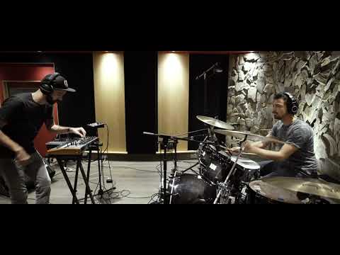 ანალოგური სინთეზატორი Arturia MiniBrute 2S