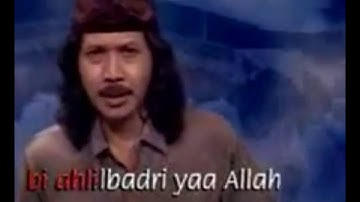 Cak Nun dan Kiai Kanjeng---lir ilir+Sholawat Badar