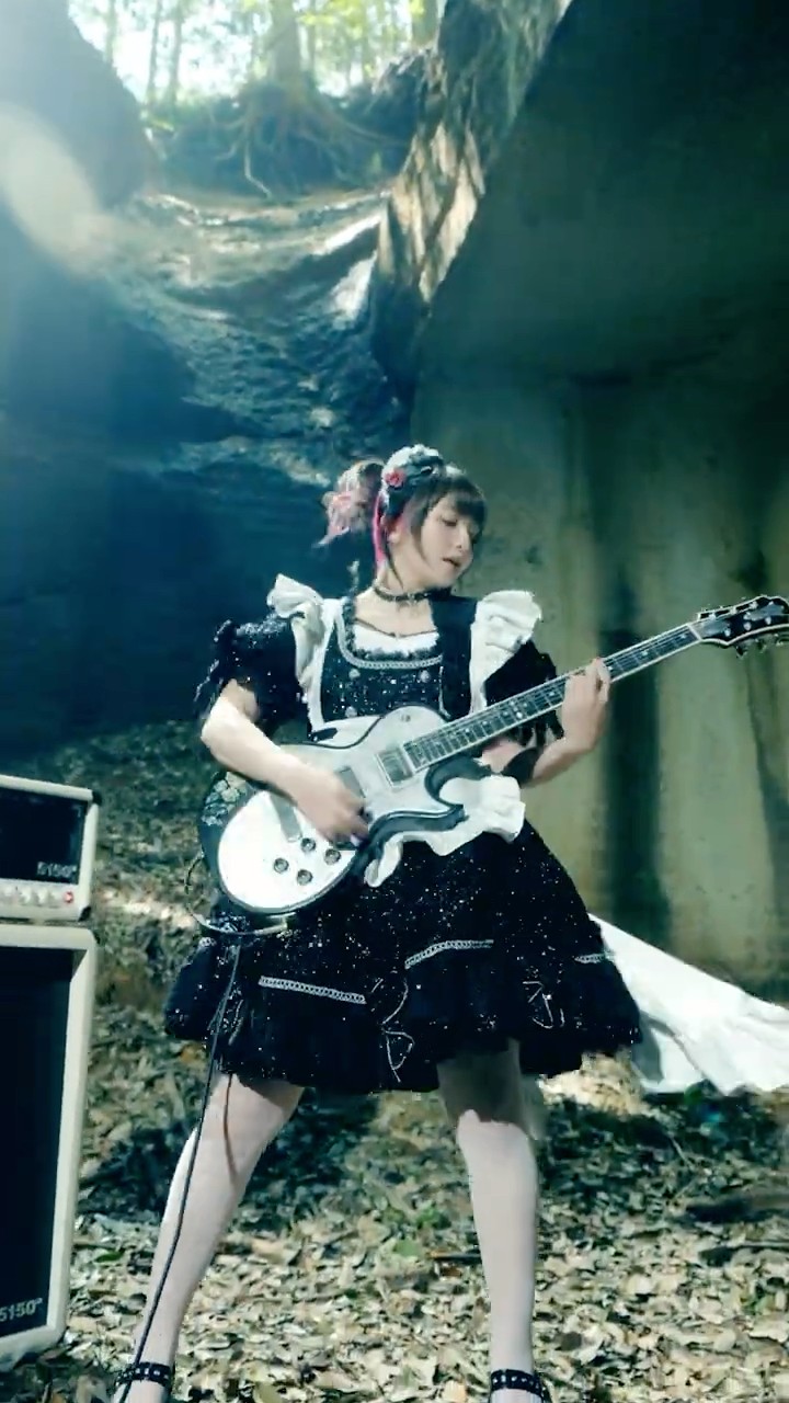 BAND-MAID - YouTube