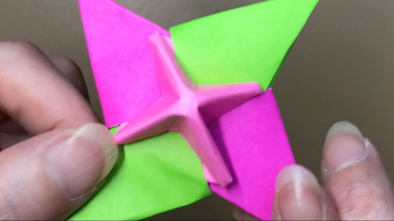 折り紙の手裏剣をアレンジしたコマ ノリなし Youtube 折り紙の手裏剣をアレンジしたコマ ノリなし Youtube