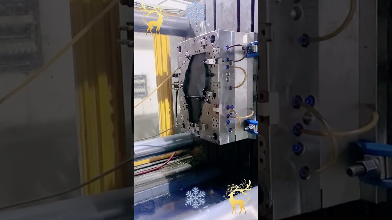 😍 Sculpting Comfort on Two Wheels - A Motorcycle Seat Injection Mold