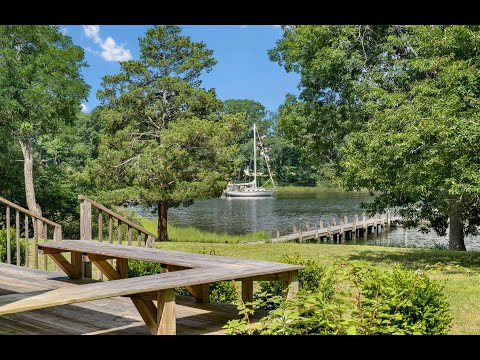 8 Margarets Drive, Shelter Island, NY home video tour