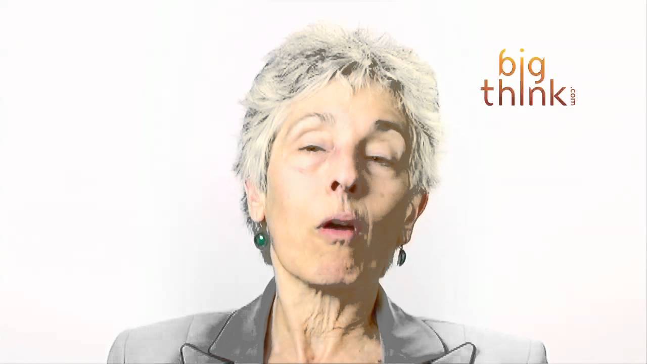 Why Young Women Should Throw Away Fashion Magazines