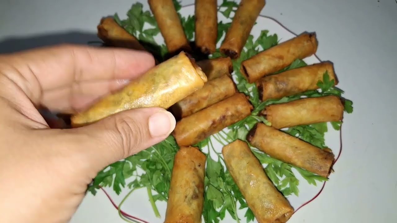 سكار سبانخ بدجاج والفرماج معلكين مقرمشين والبنة يا سلام👌 من ألذ مايمكن ذوق جربهم وردو عليا الخبار🌙