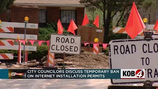Albuquerque city councilor calls for halt to fiber line permits