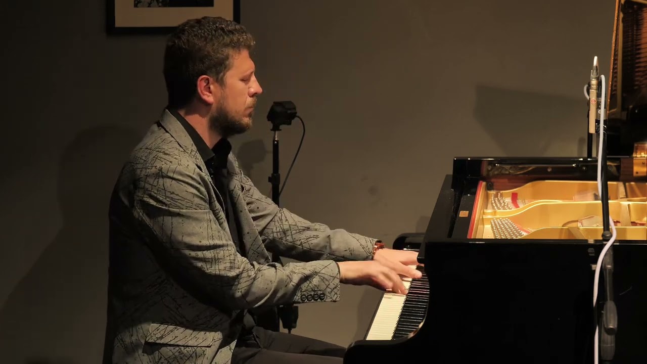 L'ora delle scuse - piano solo