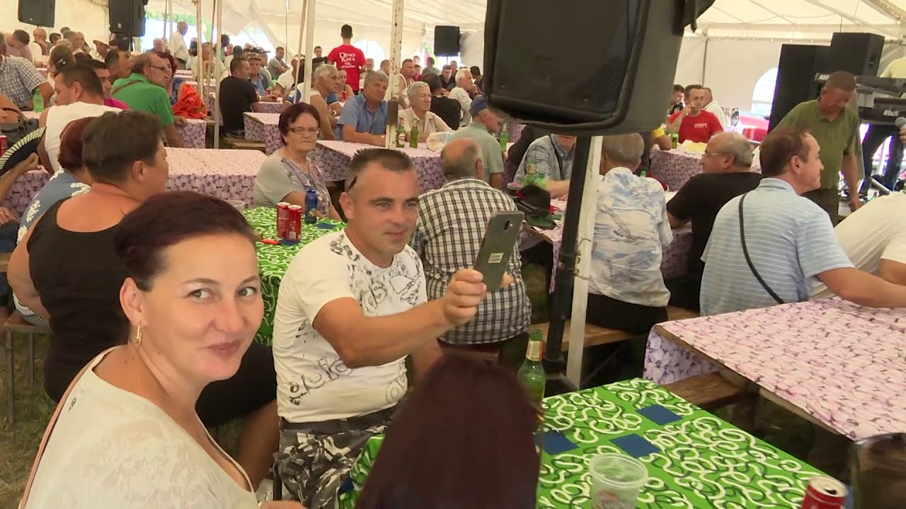 Živinićki teferič Korida Ciljuge Muzika uživo 2 dio 25 08 2019 Asim Snimatelj