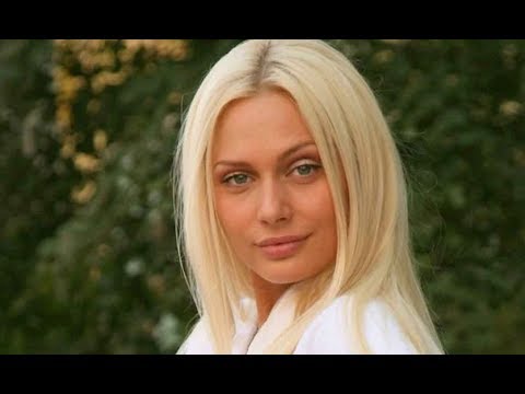 "Лето красное пропела. Ни семьи, ни детей". Наталья Рудова