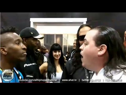 rapper school pase lo que pase Magic Convention rap battle