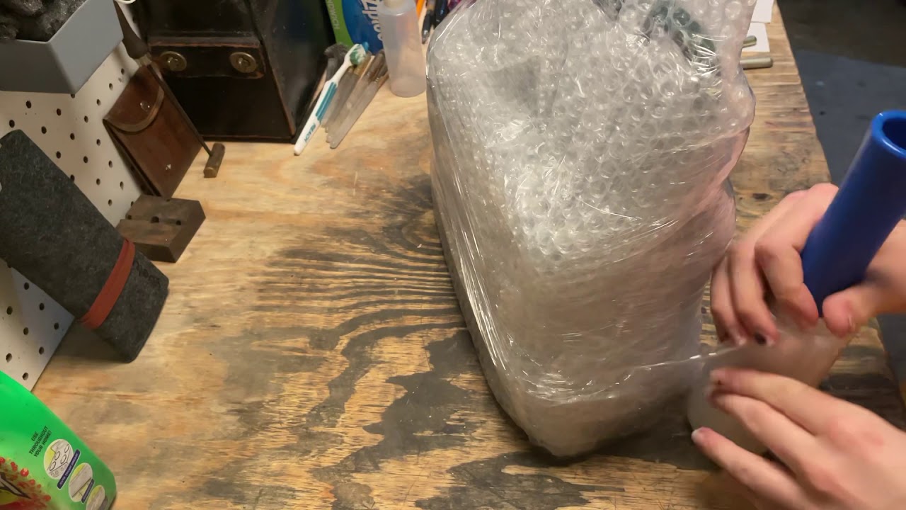How To Package An Antique/Vintage Typewriter For Shipping