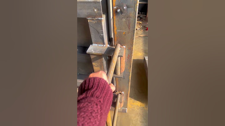 Convenient door lock structure- Good tools and machinery make work easy