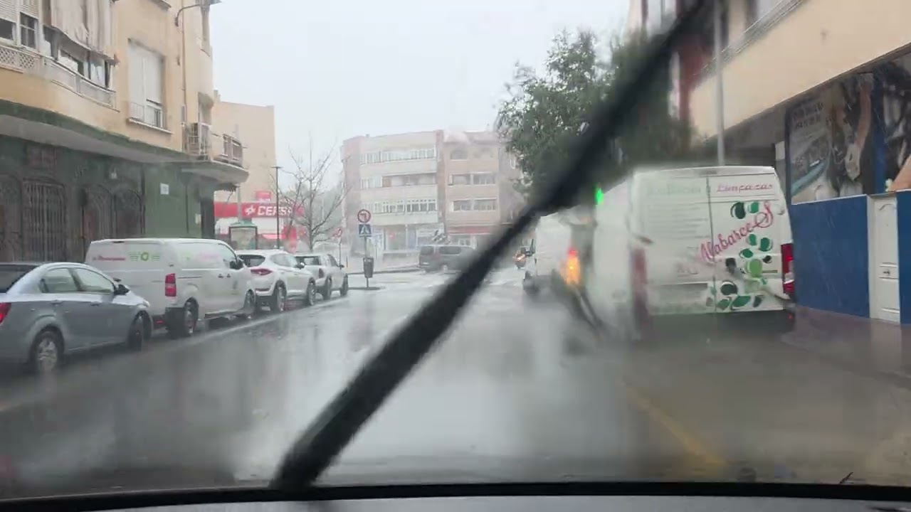 Temporal de agua y viento en la Costa Tropical de Granada - Motril. 